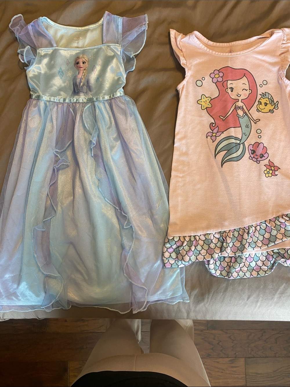 Disney princess pj Elsa Shimmer Light Blue and aerial